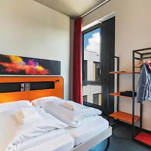 Hotel Meininger Centre Charmilles, Genebra
