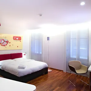 Hotel La Cour Des Augustins Boutique Gallery Design, Genève